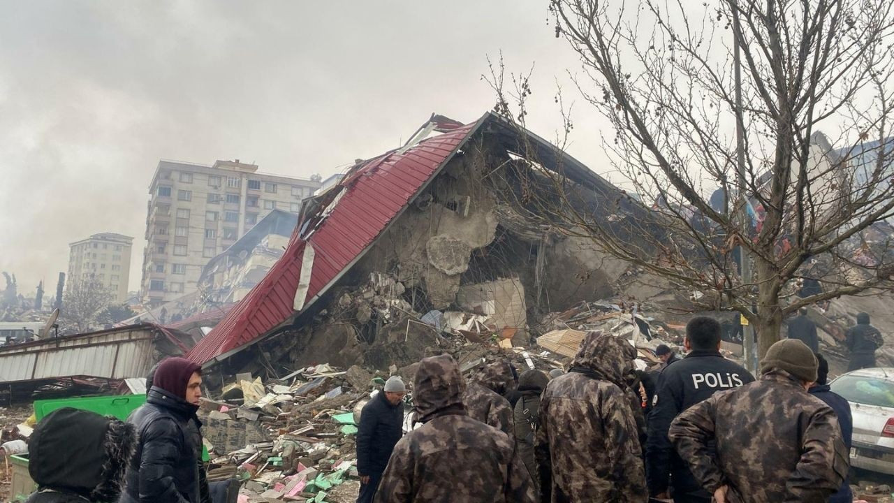 6 Şubat’ın üzerinden 23 ay geçti:  84 kişiye mezar olan binayla ilgili davada tek bir tutuklu yok